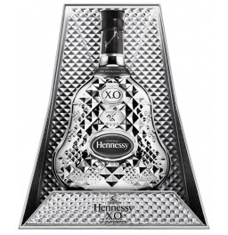 Коньяк Hennessy X.O Exclusive with gift box, 0.7 л