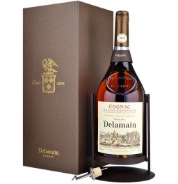 Коньяк Delamain, "Pale &amp; Dry" XO, gift box with a pouring stand, 3 л