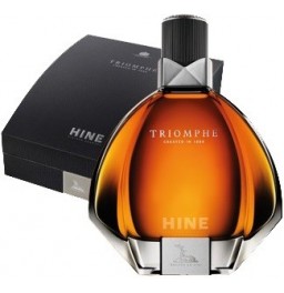 Коньяк Hine Triomphe, crystal decanter in a gift box, 0.7 л
