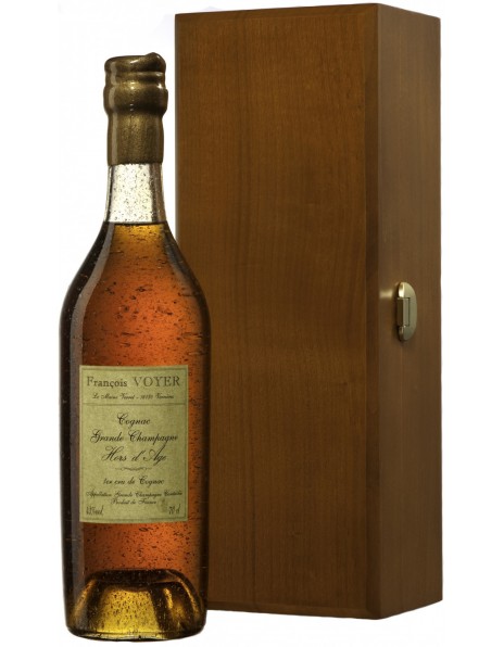 Коньяк Francois Voyer "Hors d'Age" Grande Champagne, Premier Cru Du Cognac, 0.7 л