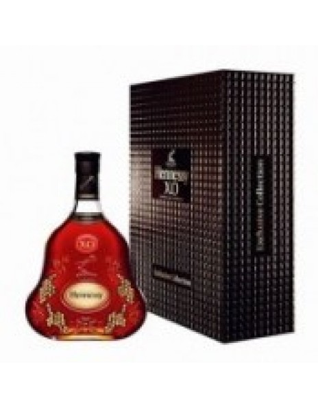 Коньяк Hennessy X.O with luxurious gift box, 0.7 л