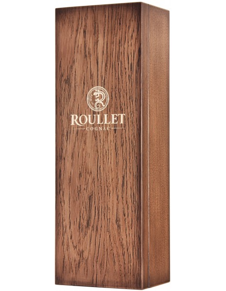 Коньяк "Roullet" Reserve de Famille, Fins Bois AOC, wooden box, 0.7 л